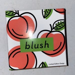 Peach blush 🍑